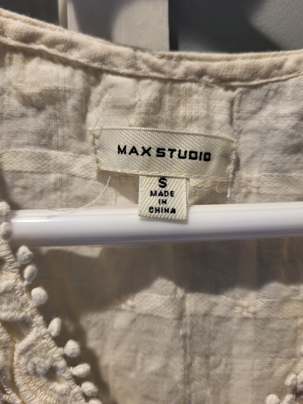 Max Studio Cream Lace Trim Sleeveless Top - Picture 3 of 3